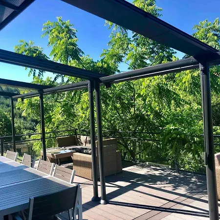 Vila Les Hauts De La Grange